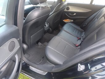 Predám Mercedes E200 model w213 ročník 2017 - 4