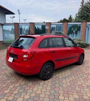 Škoda Fabia 2. 1.2 HTP R.V.2011 109 000 KM - 4