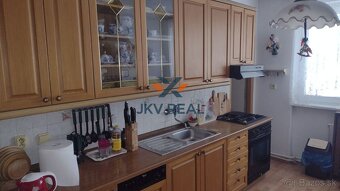 EXKLUZÍVNE 3 - IZBOVÝ BYT 106m2 S BALKÓNOM PIEŠŤANY - 4