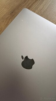MacBook Air 13” (2020) Intel i7, 16GB RAM, 512 SSD - 4
