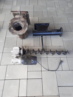Predam zasobnik podavač na ekohraŝok a pelety - 4