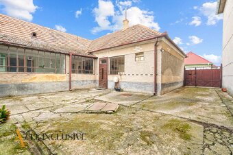 ALL INCLUSIVE | NA PREDAJ 2 RODINNÉ DOMY NA 998 m² POZEMKU,  - 4