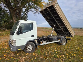 Mitsubishi Fuso - 4