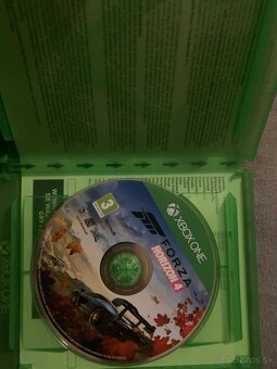 Xbox one s 500gb - 4