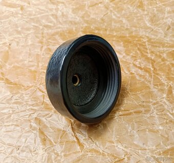 Gaz 69 - uzávěry přídavné nádrže - NOVÉ - 4