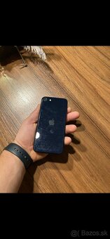 Iphone SE 2022/64 GB - 4