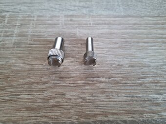 Predám centrovacie hodinky - 0.01 mm stovkové - pačkové - 4