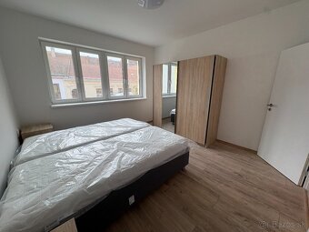 Na prenájom zariadený 3-izb.byt, Nitra, centrum - 4