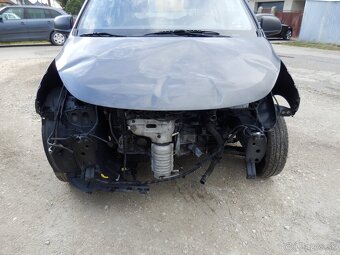 Hyundai i10 - 4