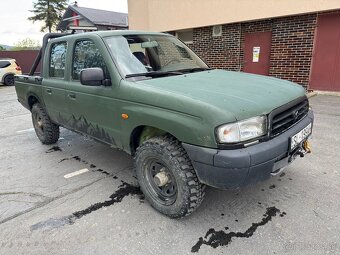Mazda B2500 - 4