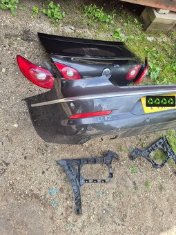 Predám zadný nárazník, svetlá na Volkswagen Passat CC - 4