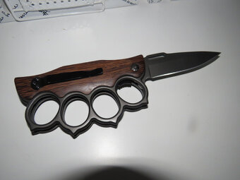 Predam novy noz-boxer BOKER,dlzka 21 cm - 4