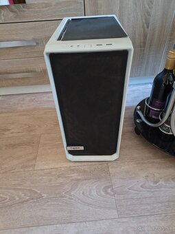 PC+monitor - 4