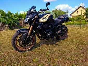 Kawasaki Z750R - 4