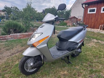 Honda lead 100 - 4
