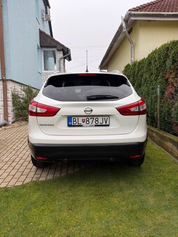 Nissan Qashqai 1.2 - 4