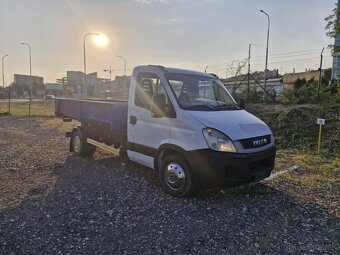 Kontejnerové Iveco daily do 3,5 t - řidičský průkaz sk. B - 4