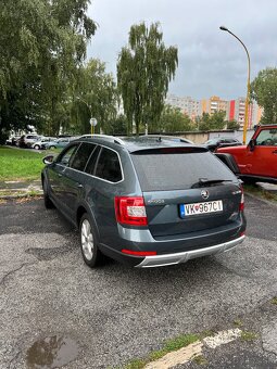 Škoda octavia scout 2.0 tdi 135kw - 4