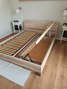 Manželská postel - 4