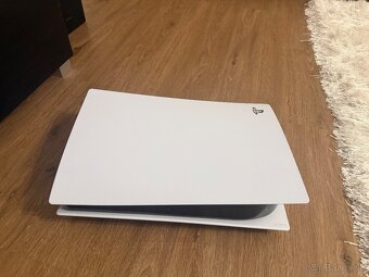PlayStation 5 (disková verzia ) ako čistonová - 4