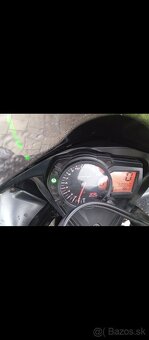 Suzuki GSXR - 4