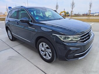 Volkswagen Tiguan 2.0 TDI EVO Elegance 4Motion DSG - 4
