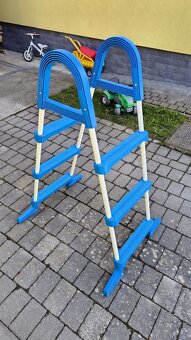 Schody k bazenu 0,91m - 4