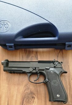beretta 92A1 - 4