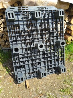 Plastove palety  - 5 ks - 4