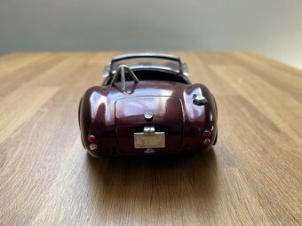 Shelby Cobra 427 1:18 Road tough - 4