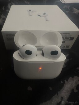 Airpods 3 - 4