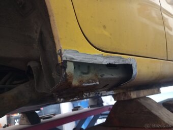 Autoservis -oprava áut - 4