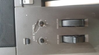 YAMAHA PSR S970 - 4