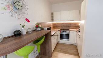 Výnimočný 3-izbový apartmán s balkónom, 71 m², Bajkalská uli - 4