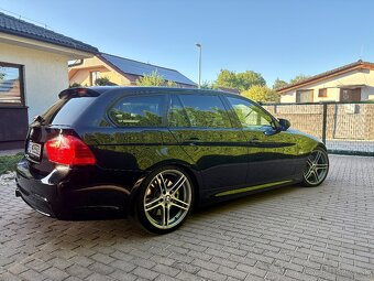 Bmw 330i E91 LCi 200kw M Paket - 4