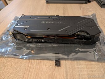 Grafická karta GIGABYTE GeForce RTX 2070 WINDFORCE 2X 8G - 4