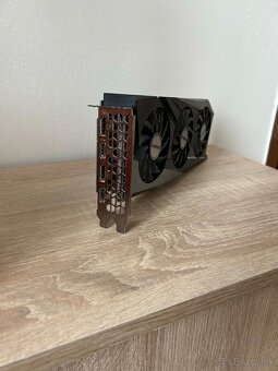 Gigabyte GeForce RTX 3050 GAMING OC 8G - 4