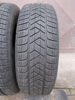 Pneumatiky Pirelli 215/65R17 zimné 2ks - 4