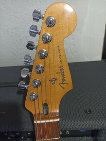 Elektrická gitara FENDER PLAYER PLUS STRATOCASTER PF SIENA S - 4