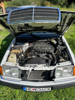 Mercedes-Benz C124 230 CE - 4