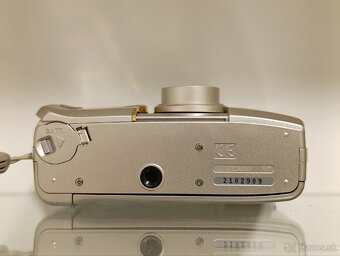 Nikon Lite Touch Zoom 120ED - 4