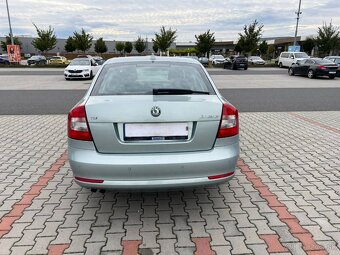 Škoda Octavia II 1.8 TSi 118kw ČR TOP VÝBAVA - 4