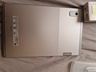 Lenovo tab M9 - 4