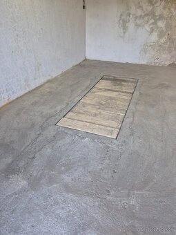 GARÁŽ NA UL.ODBORÁROV V KN. - 4