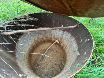 Ponúkam Vám na predaj krásny pozemok na výstavbu s vinicou - 4