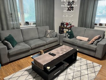 Predám - sedacia súprava 3+2+1 značky FINES - 4