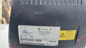Televízor PHILIPS - 4