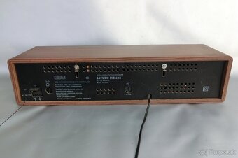Rádio Saturn MR423 - 4