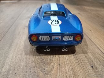 1:18 Ferrari 250 Le Mans 1965 - 4