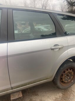 Rozpredam Ford Focus Mk2 facelift - 4
